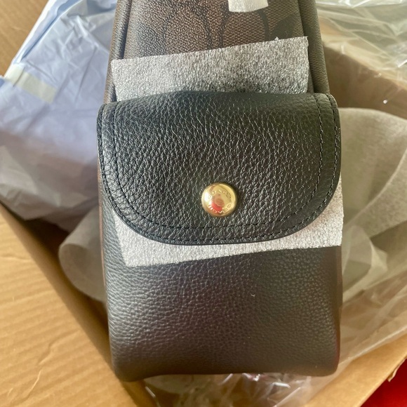 Coach Brown Signature Crossbody Bag with Gold Hardware - Picture 7 of 9